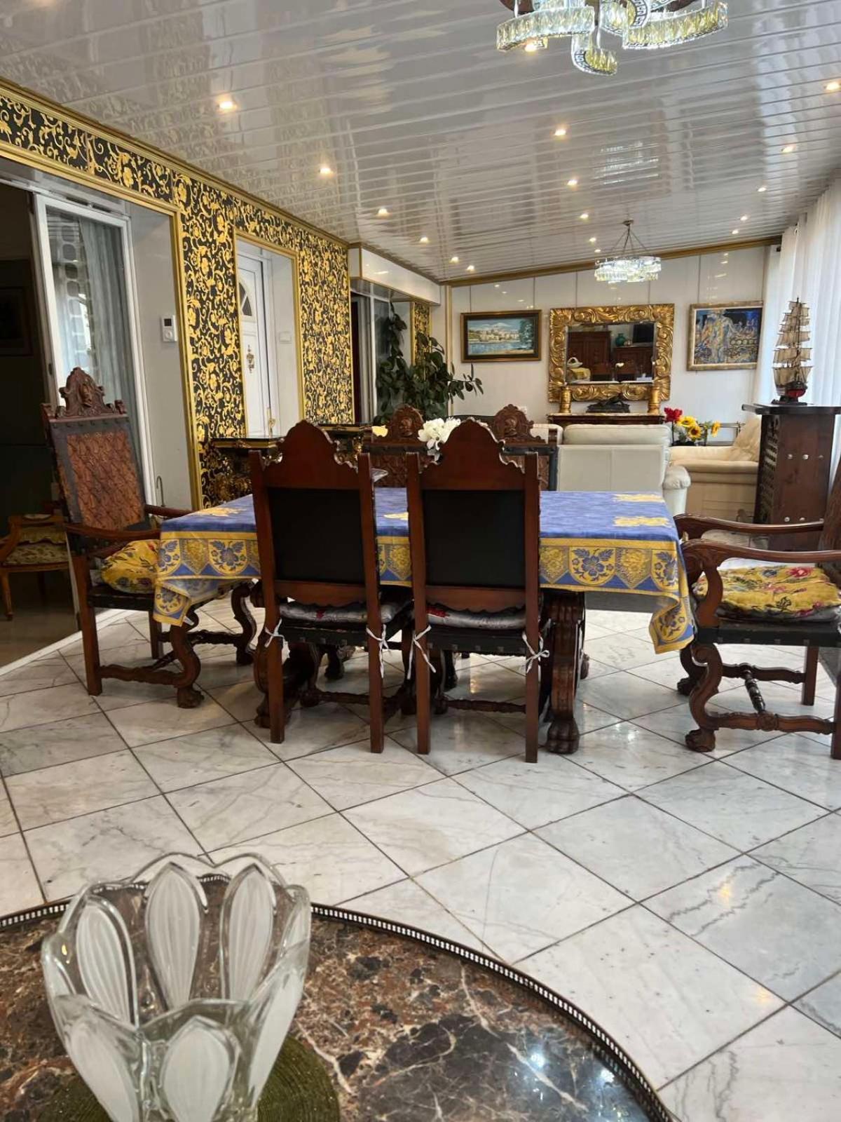 Villa Baroque بيارفيت-سور-سين الغرفة الصورة